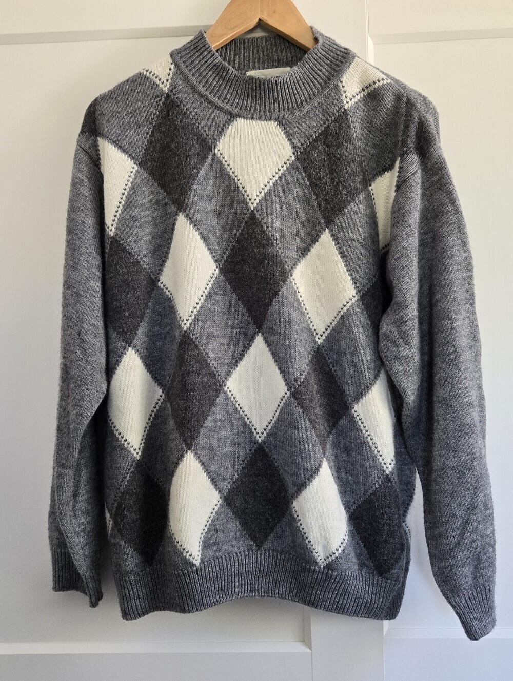 Alfred Dunner Gray & Cream Argyle Crewneck Mens Xl Sweater
